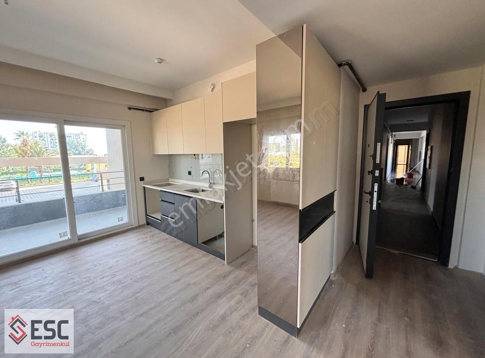 Esc'den 75.yıl Mh'de Tek Blok Havuzlu Site İçi 2+1 Daire Esc2205 - Görsel 2