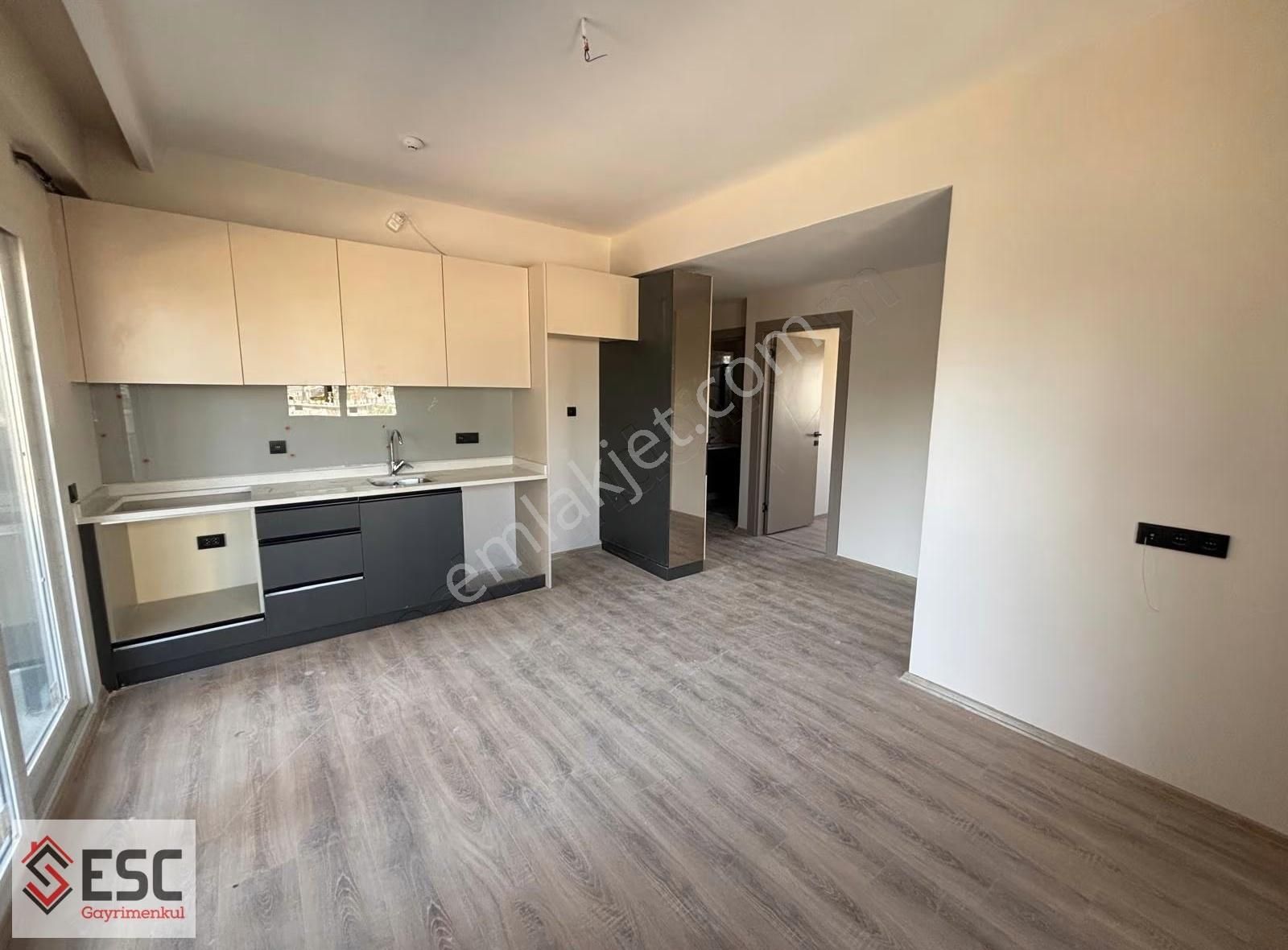 Esc'den 75.yıl Mh'de Tek Blok Havuzlu Site İçi 2+1 Daire Esc2205 - Görsel 11