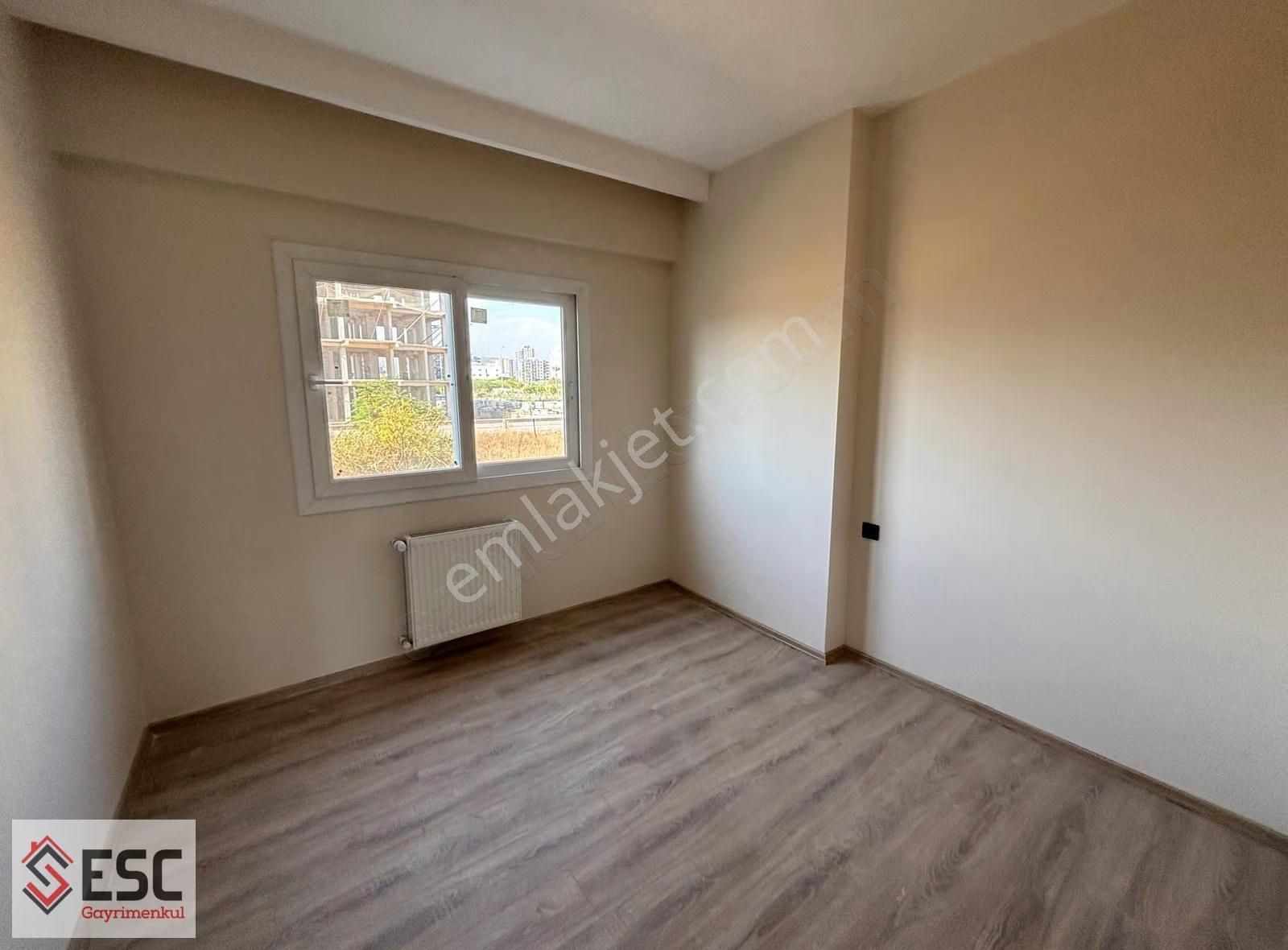 Esc'den 75.yıl Mh'de Tek Blok Havuzlu Site İçi 2+1 Daire Esc2205 - Görsel 3