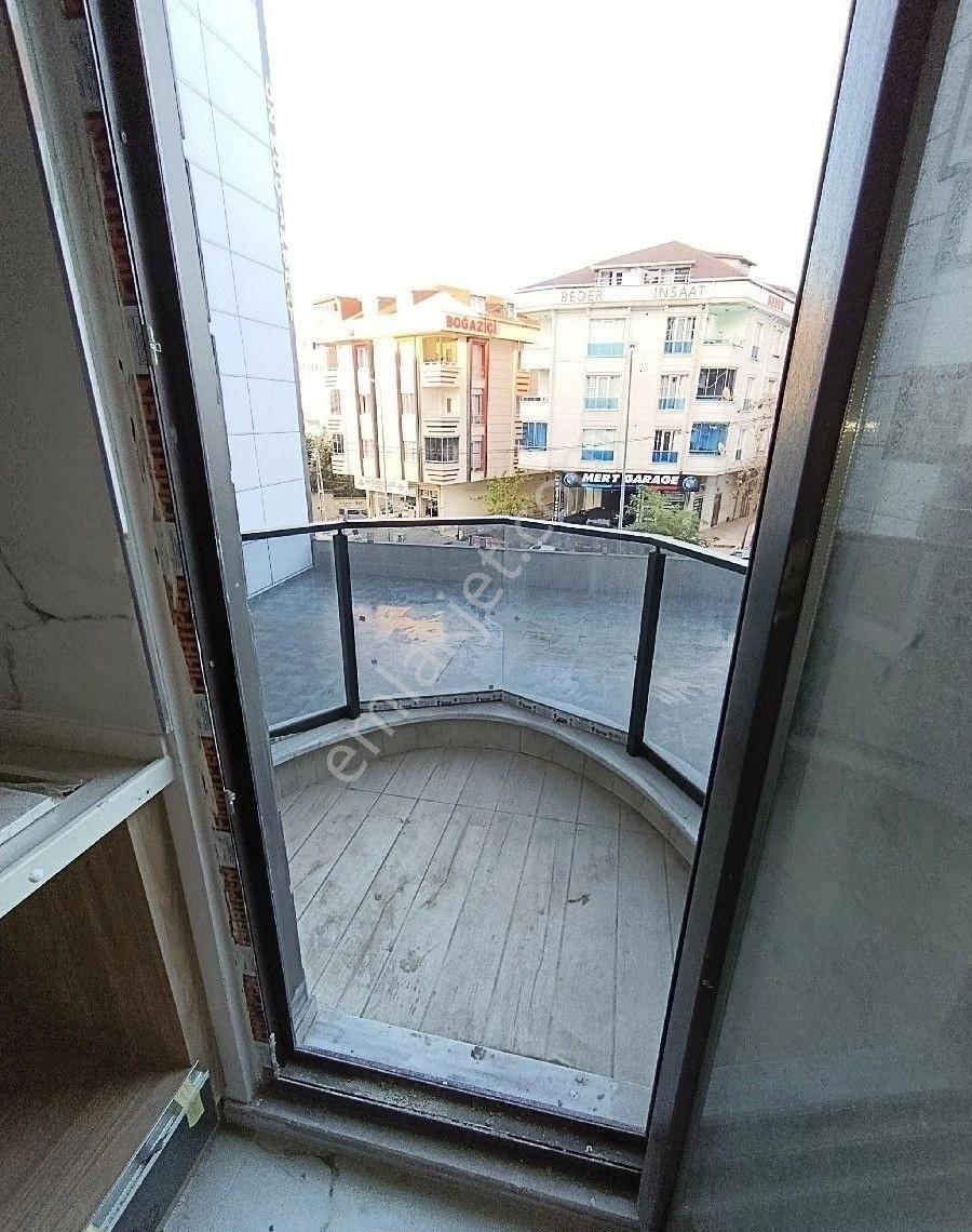 1.69 Oranlı %50 Krediyle Arnavutköy Sitede Satılık 2+1 Ara Kat Daire - Görsel 7