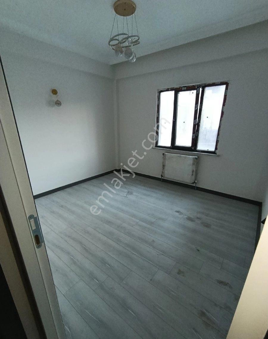 1.69 Oranlı %50 Krediyle Arnavutköy Sitede Satılık 2+1 Ara Kat Daire - Görsel 9