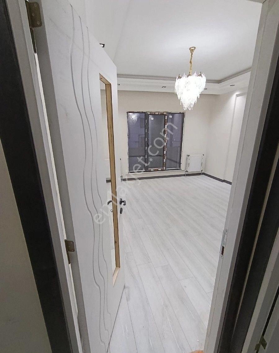 1.69 Oranlı %50 Krediyle Arnavutköy Sitede Satılık 2+1 Ara Kat Daire - Görsel 8
