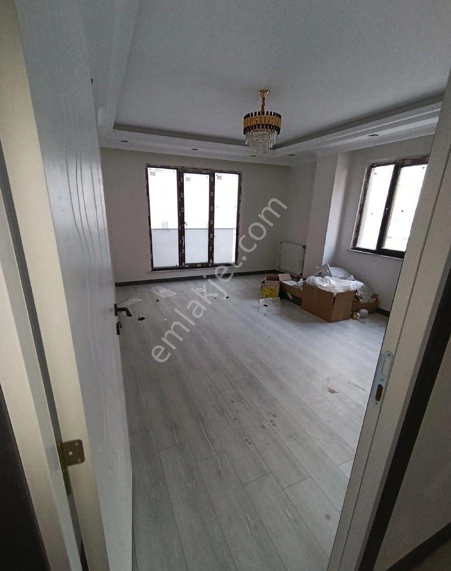 1.69 Oranlı %50 Krediyle Arnavutköy Sitede Satılık 2+1 Ara Kat Daire - Görsel 11
