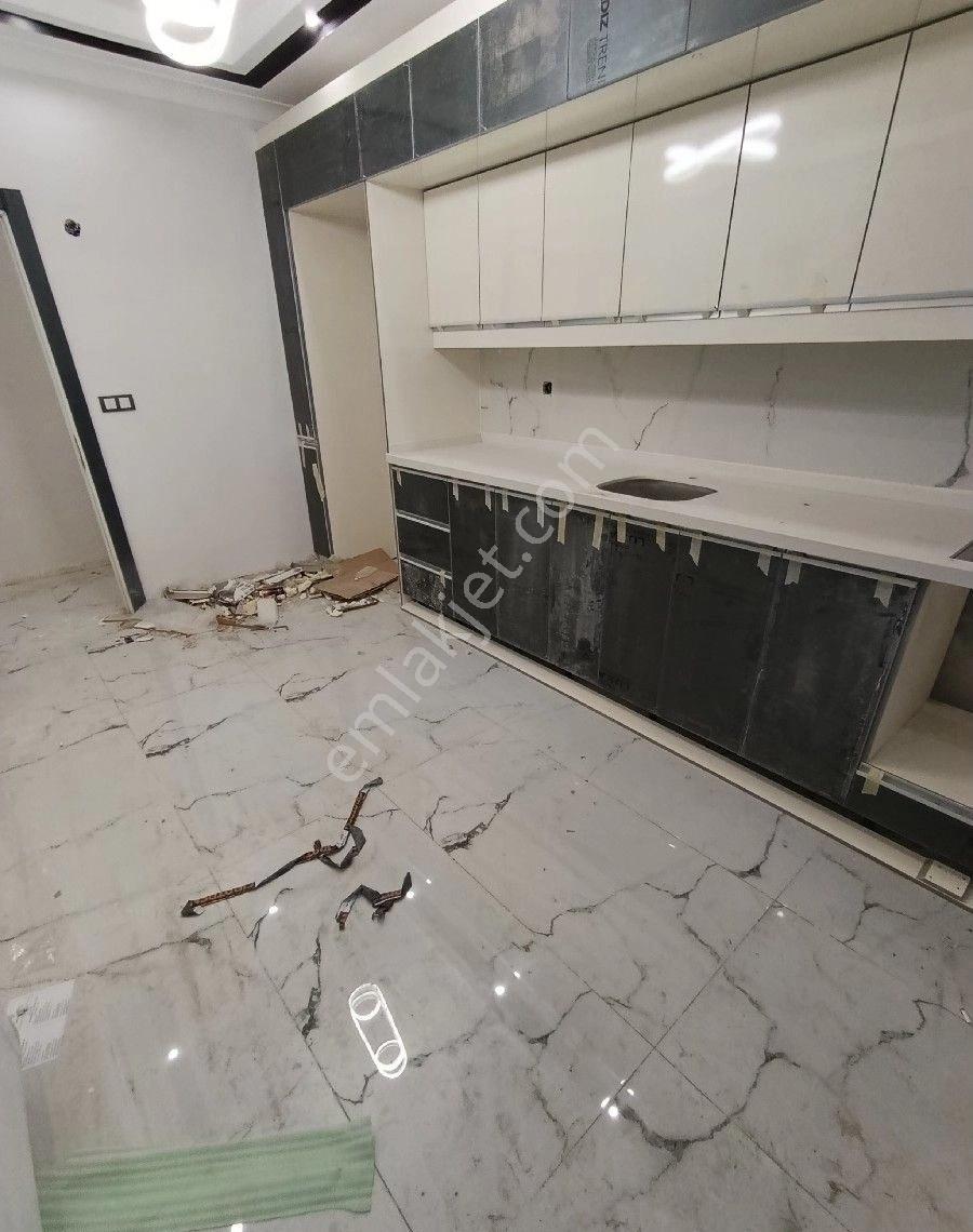 1.69 Oranlı %50 Krediyle Arnavutköy Sitede Satılık 3+1 Yüksek Giriş Kat Daire - Görsel 11