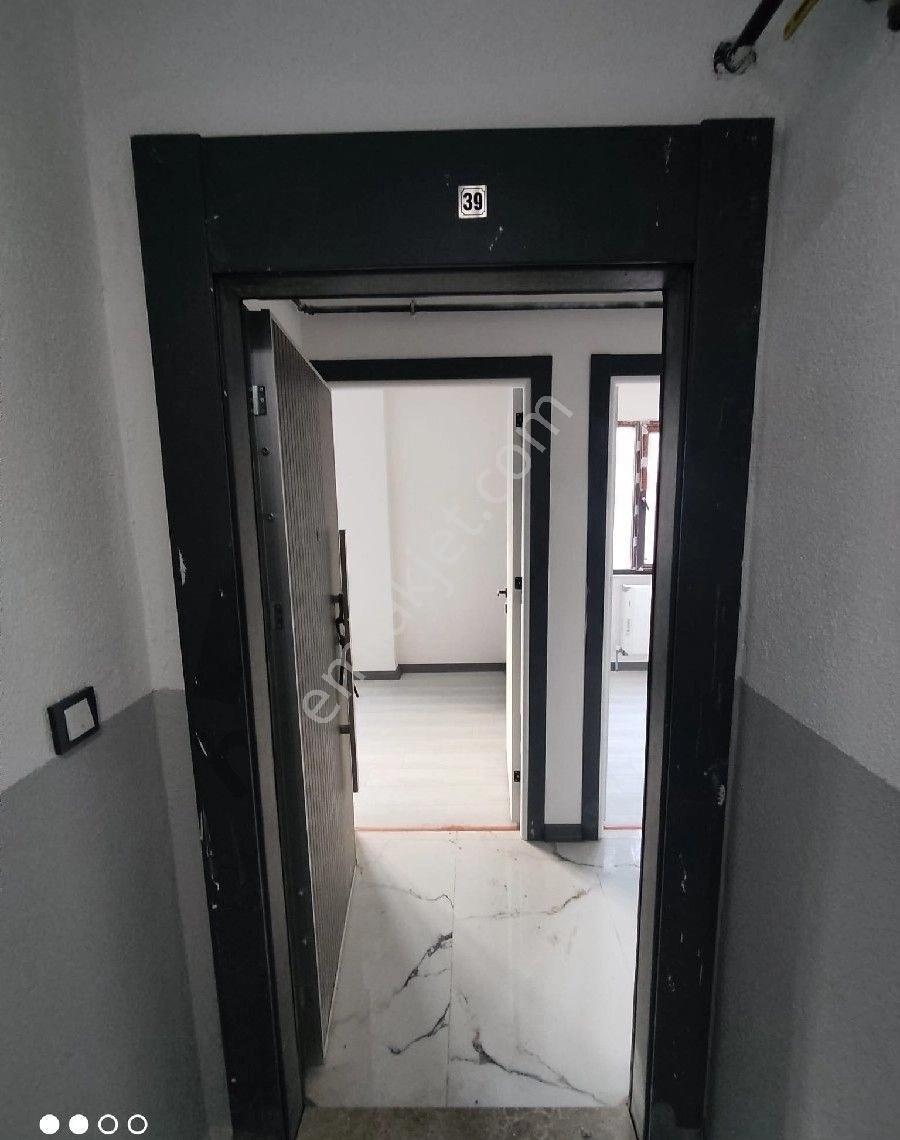 1.69 Oranlı %50 Krediyle Arnavutköy Sitede Satılık 2+1 Ara Kat Daire - Görsel 5