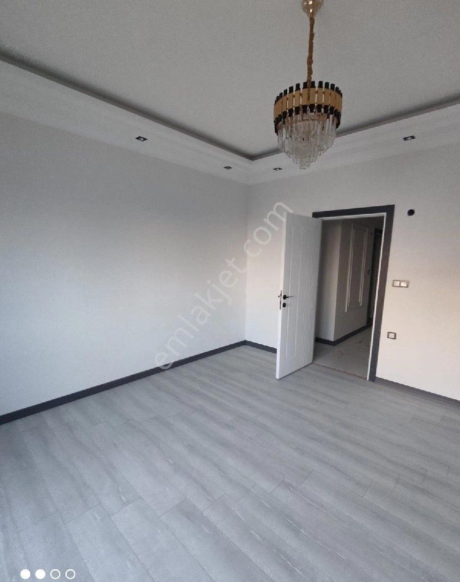 1.69 Oranlı %50 Krediyle Arnavutköy Sitede Satılık 2+1 Ara Kat Daire - Görsel 11