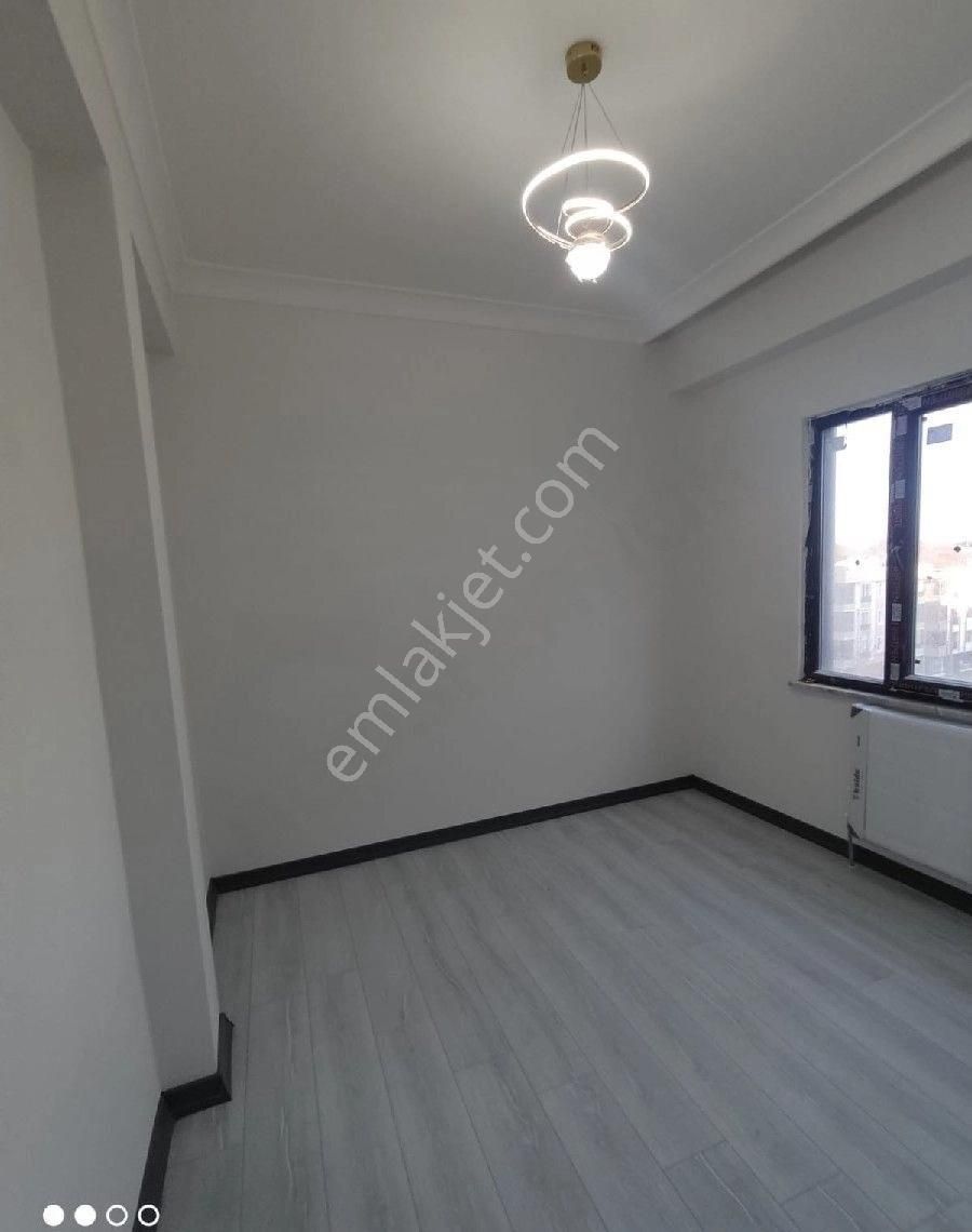 1.69 Oranlı %50 Krediyle Arnavutköy Sitede Satılık 2+1 Ara Kat Daire - Görsel 6