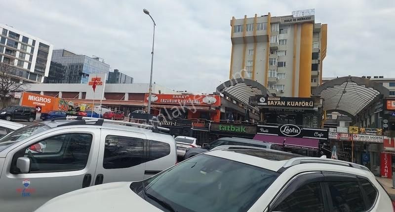 130 M² Arsa Payı Ve Havaalanına Bir Kaç Dakika Mesafede 7+1