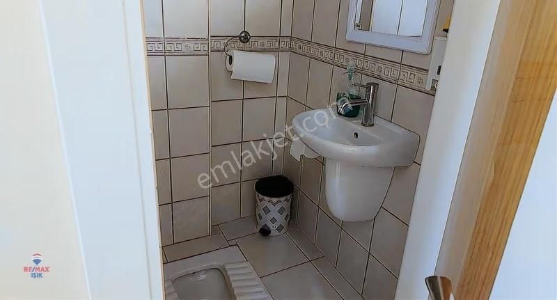 130 M² Arsa Payı Ve Havaalanına Bir Kaç Dakika Mesafede 7+1 - Görsel 6