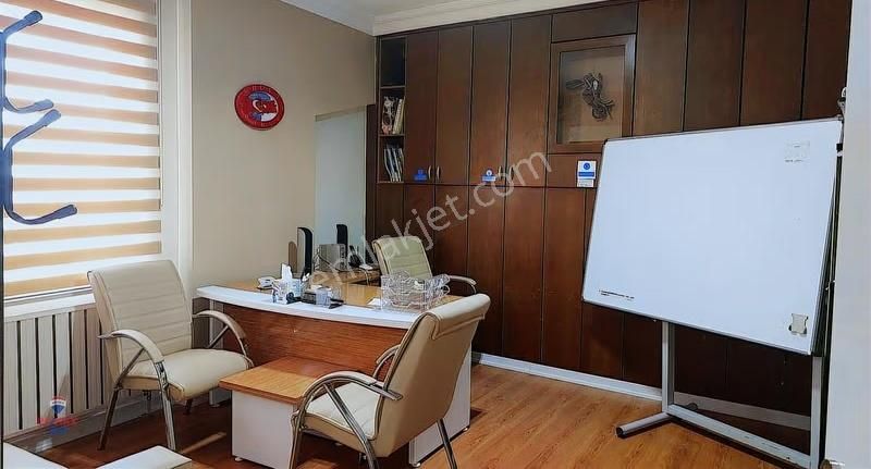 130 M² Arsa Payı Ve Havaalanına Bir Kaç Dakika Mesafede 7+1 - Görsel 27