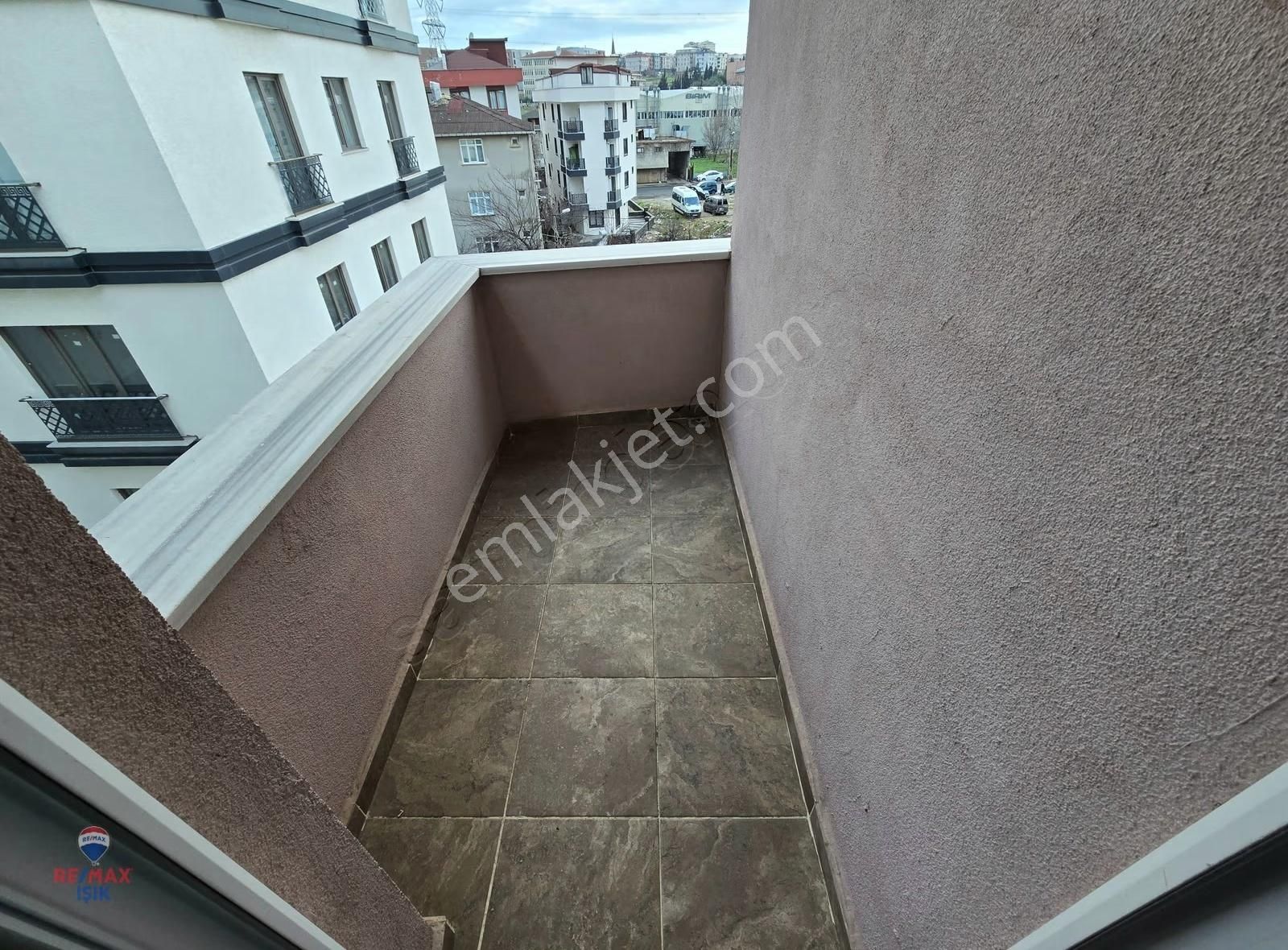 Sancaktepe De Geniş Ferah 3+1 Aile Apt. 120m2 - Görsel 6