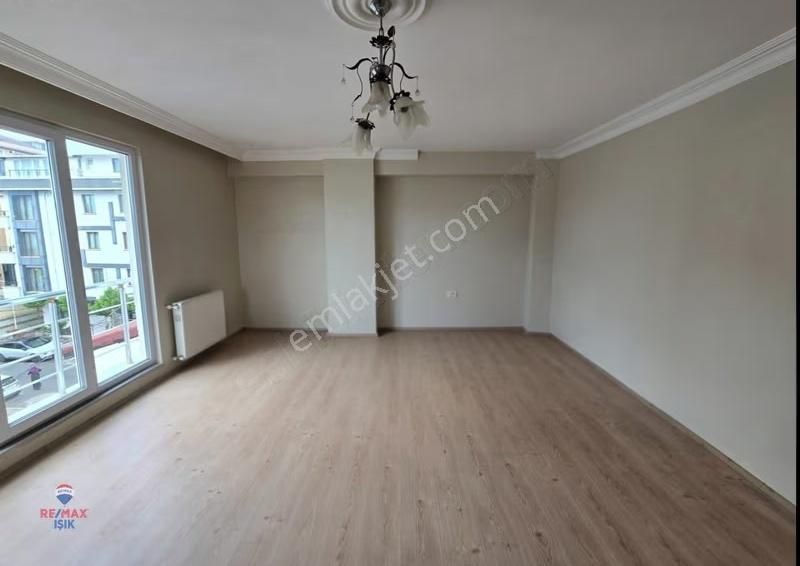 Sancaktepe De Geniş Ferah 3+1 Aile Apt. 120m2 - Görsel 17