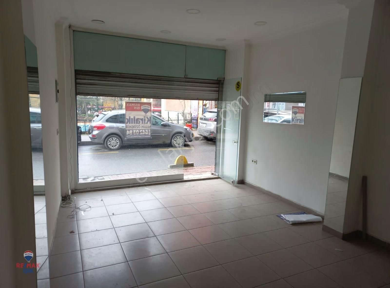 Alayimamı Sok. Düz Giriş 25 M2 Dükkan - Görsel 3