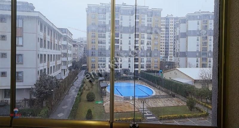 Samandıra Metroya 5 Dakika Mesafede Havuz-peyzaj Manzaralı 2+1 - Görsel 16