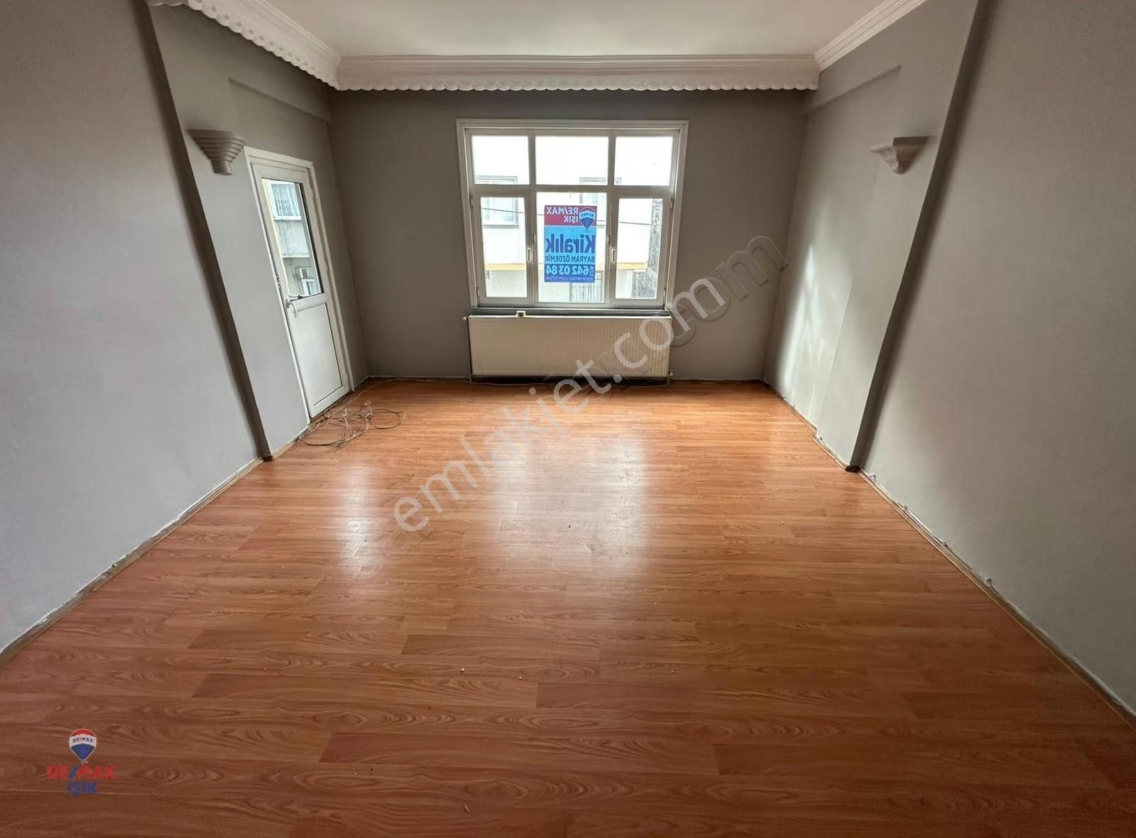 Sancaktepe Yenidoğan Mahallesinde Kiralık 2.5+1 Daire - Görsel 3