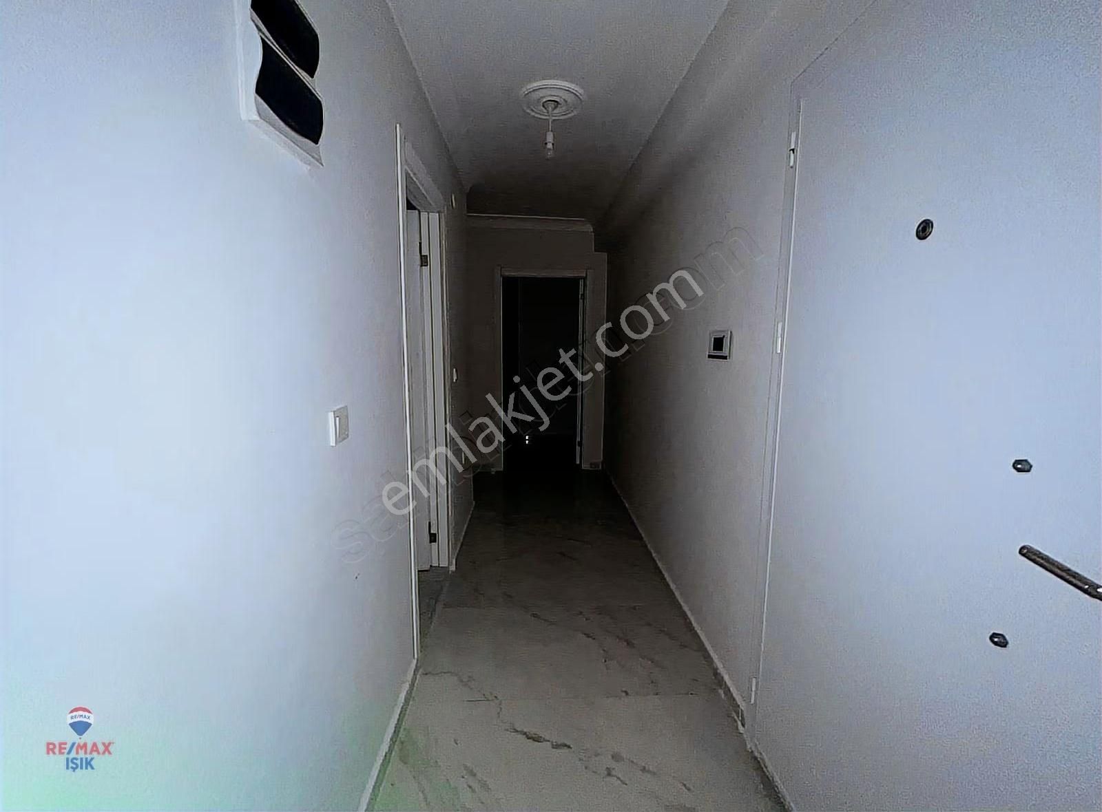 Yeni Binada,kullanışlı, Geniş 2+1 - Görsel 34