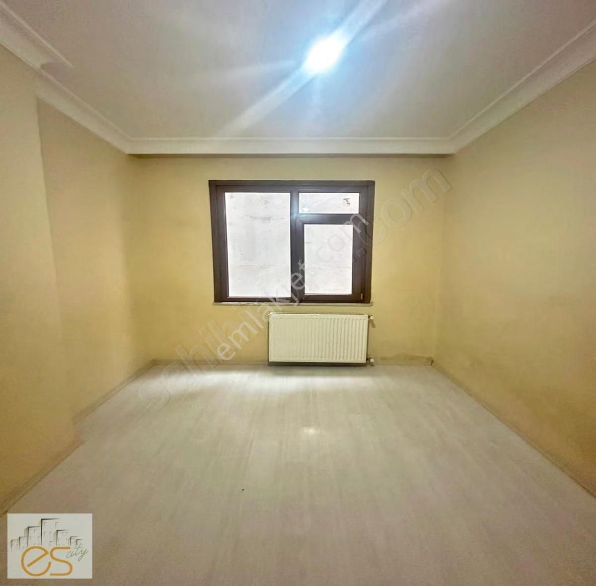 Talatpaşa Mahallesinde Satılık 2+1 Balkonlu Ara Kat Daire - Görsel 24