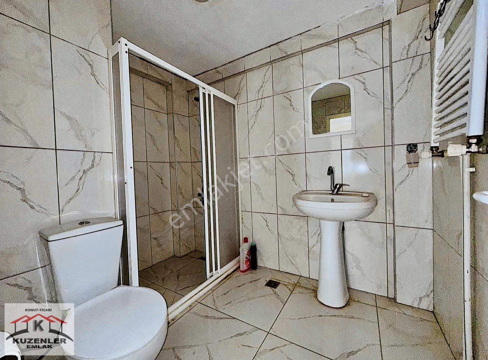 Kuzenler Emlak'tan Hicret Camii Yakını 2+1 Giriş Kat Ön Cephe - Görsel 11