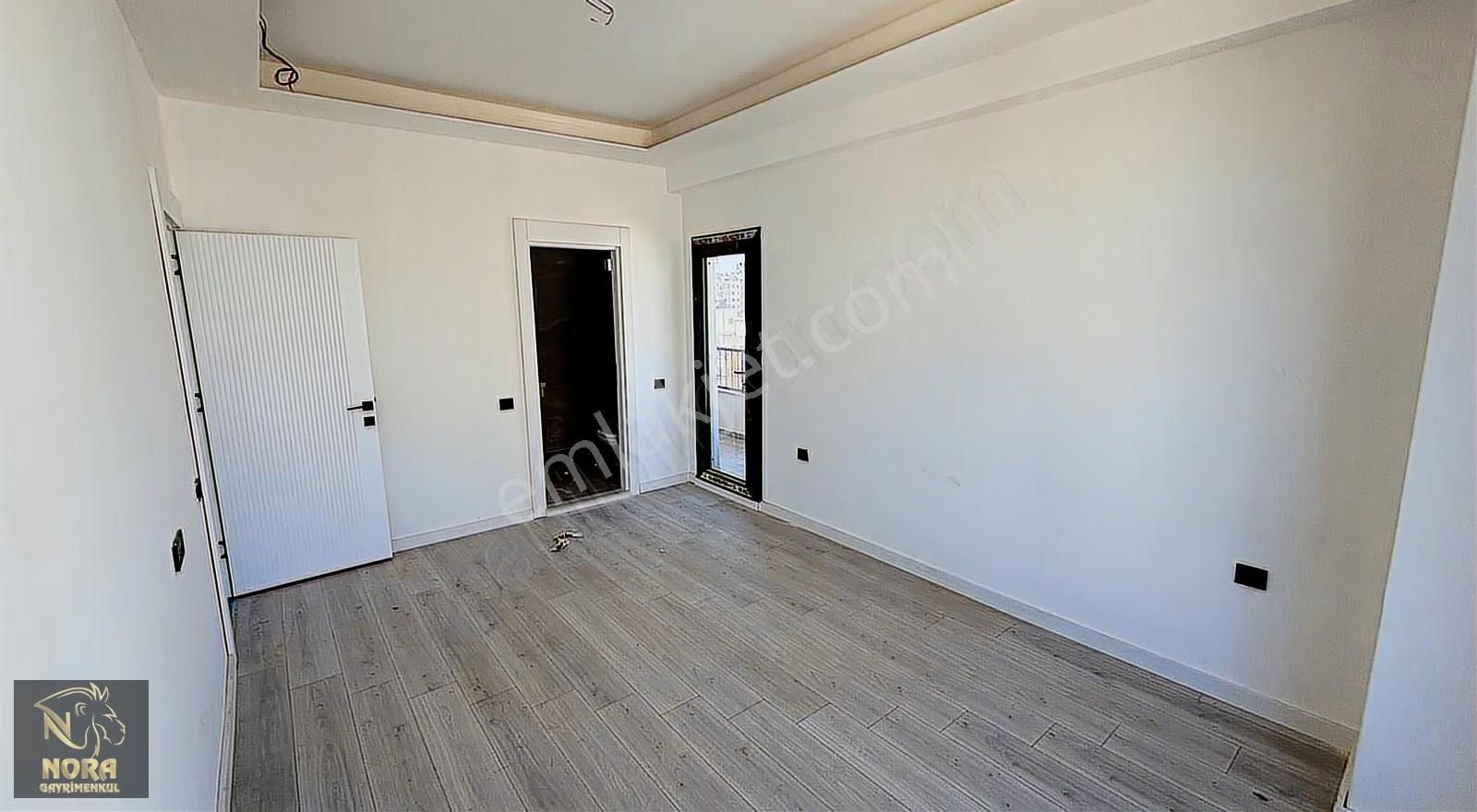 Nora'dan Site İçi Deniz Manzaralı 3 Cepheli Geniş 1+1 Satılık - Görsel 10