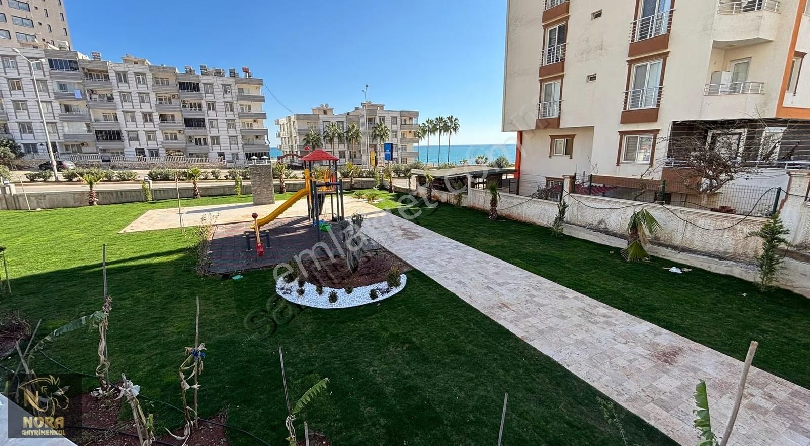 Nora'dan Site İçi Deniz Manzaralı 3 Cepheli Geniş 1+1 Satılık - Görsel 9