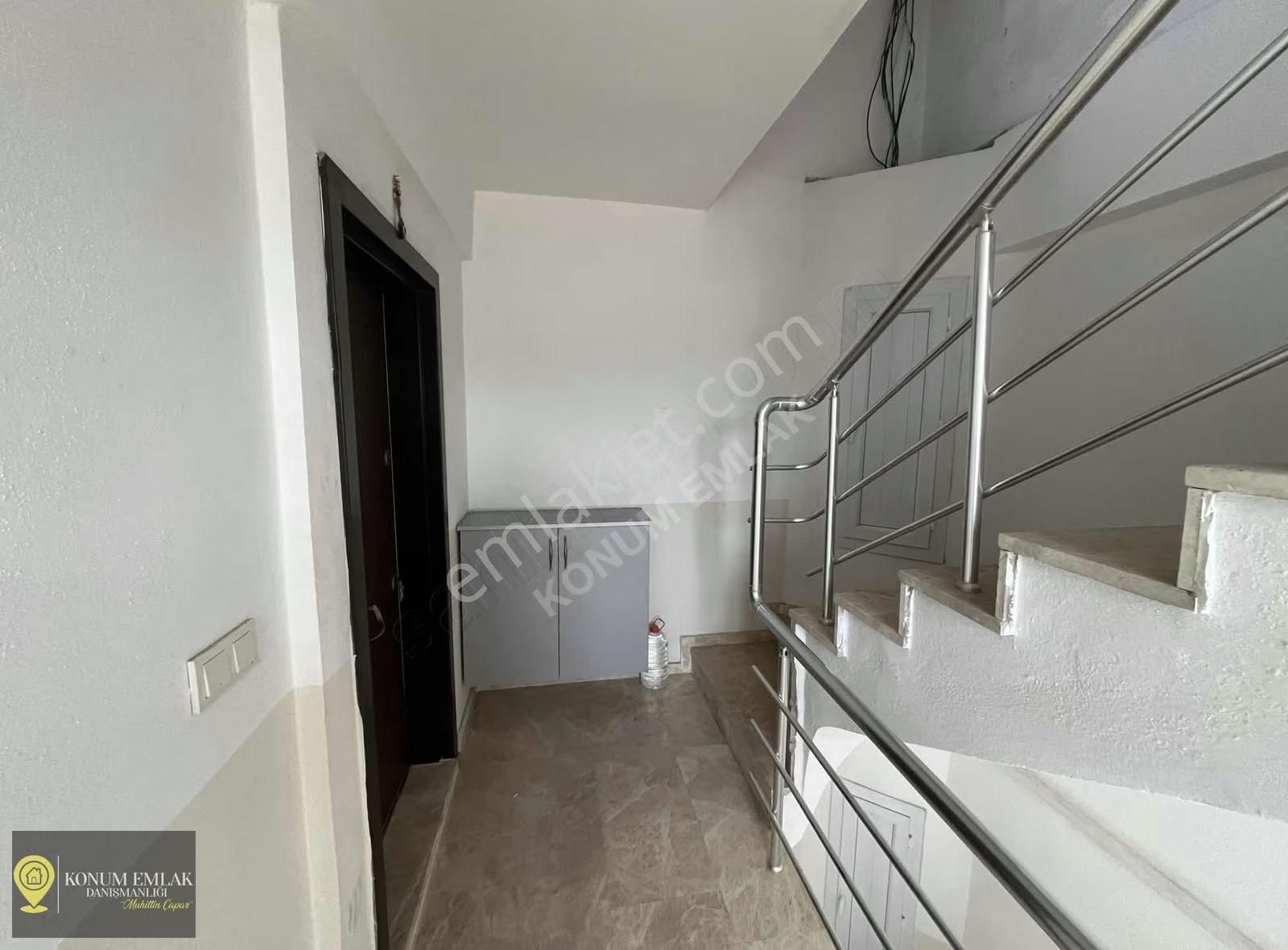 Konum Emlakdan Merkezde Satılık Geniş Bakımlı 2+1 Daire - Görsel 6