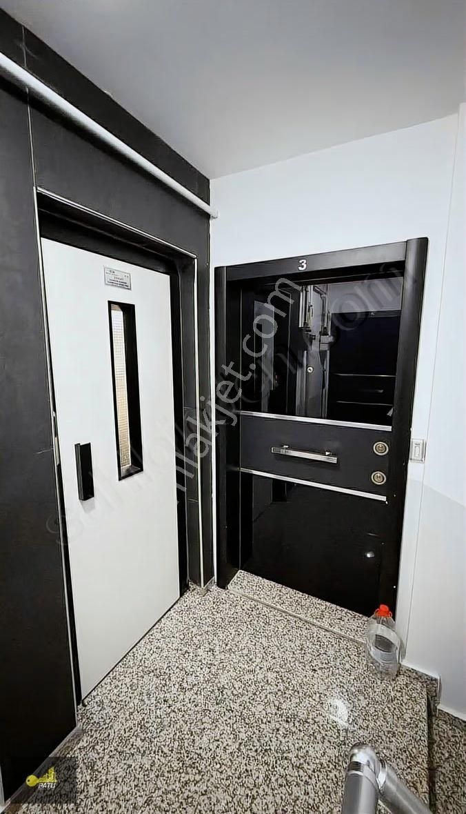 Patu Emlak'tan Ferhatpaşa Mah. Kiralık 3+1 Eşyalı Daire - Görsel 6