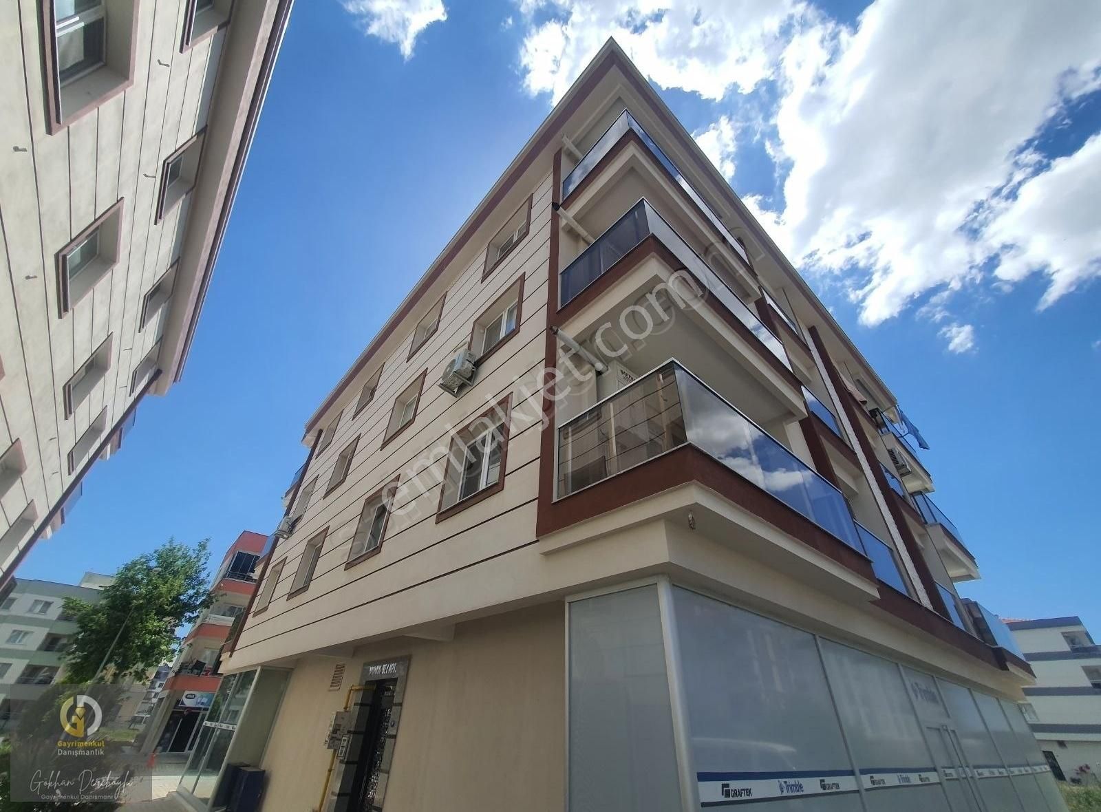 Seyrek Üniversite Yakını 2+1 Geniş Ferah Kiralık Daire