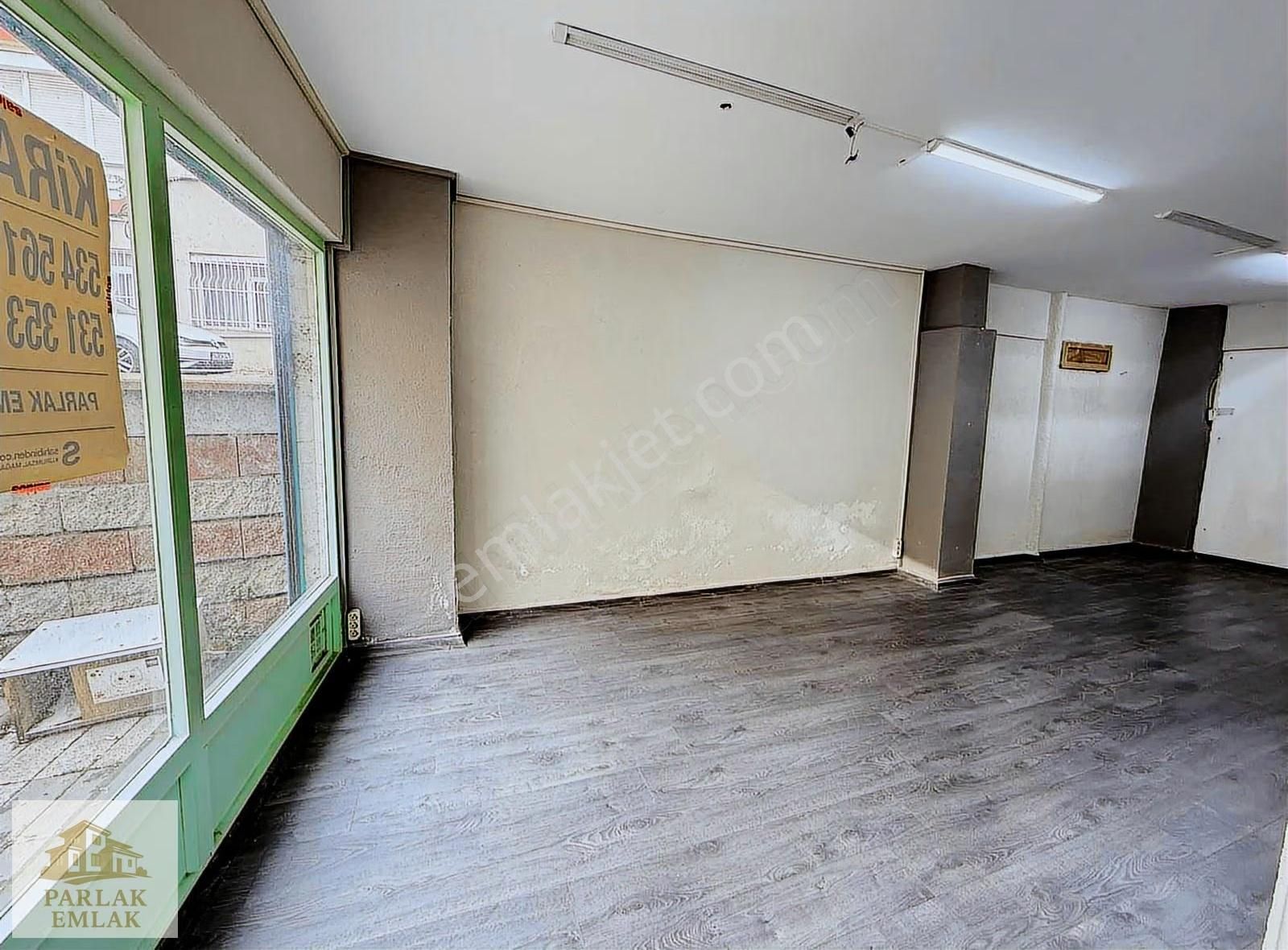 Parlak'tan Üsküdar Belediye Binasına Yakın Wc'li Dükkan^* - Görsel 9