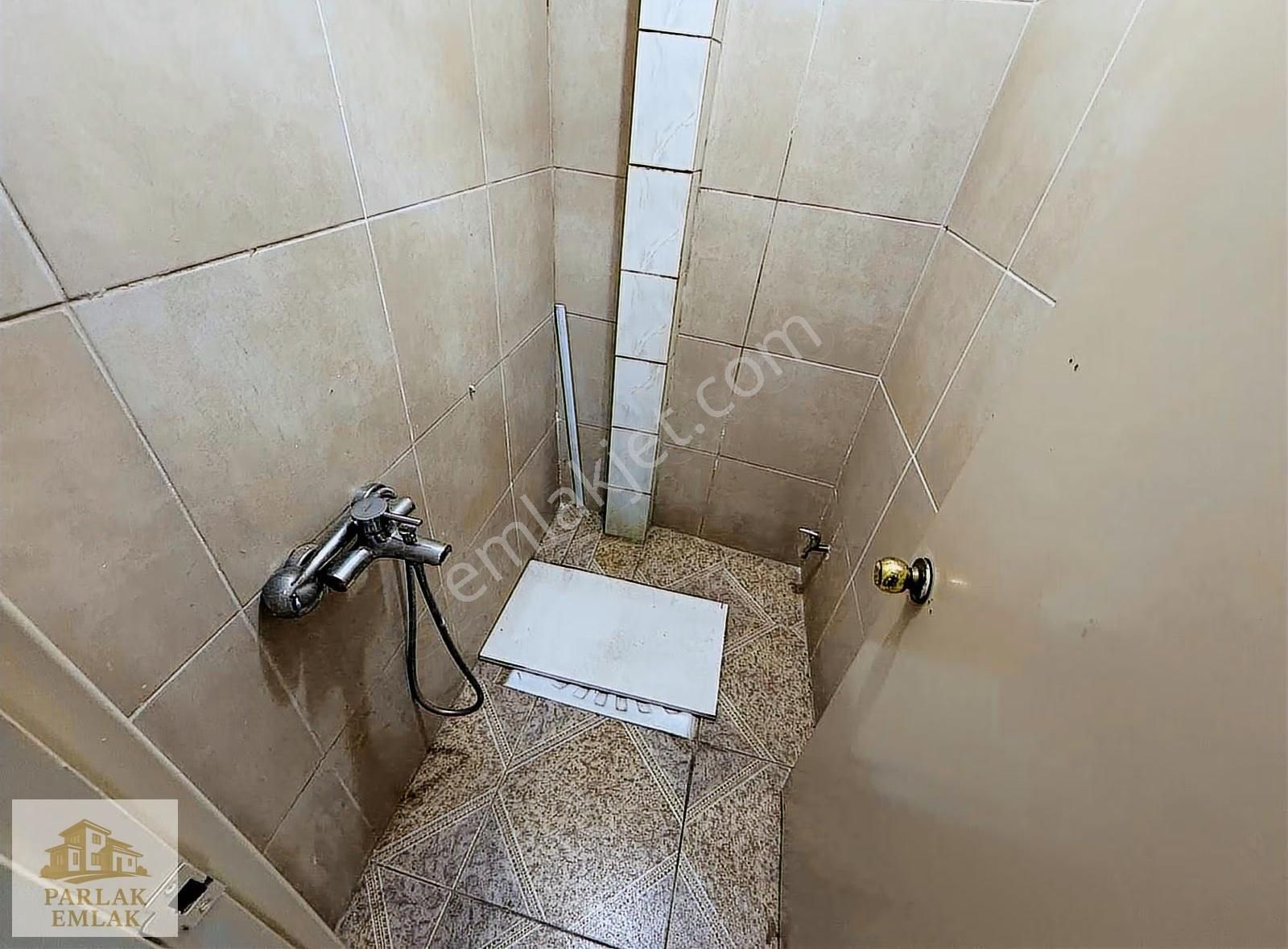 Parlak'tan Üsküdar Belediye Binasına Yakın Wc'li Dükkan^* - Görsel 8