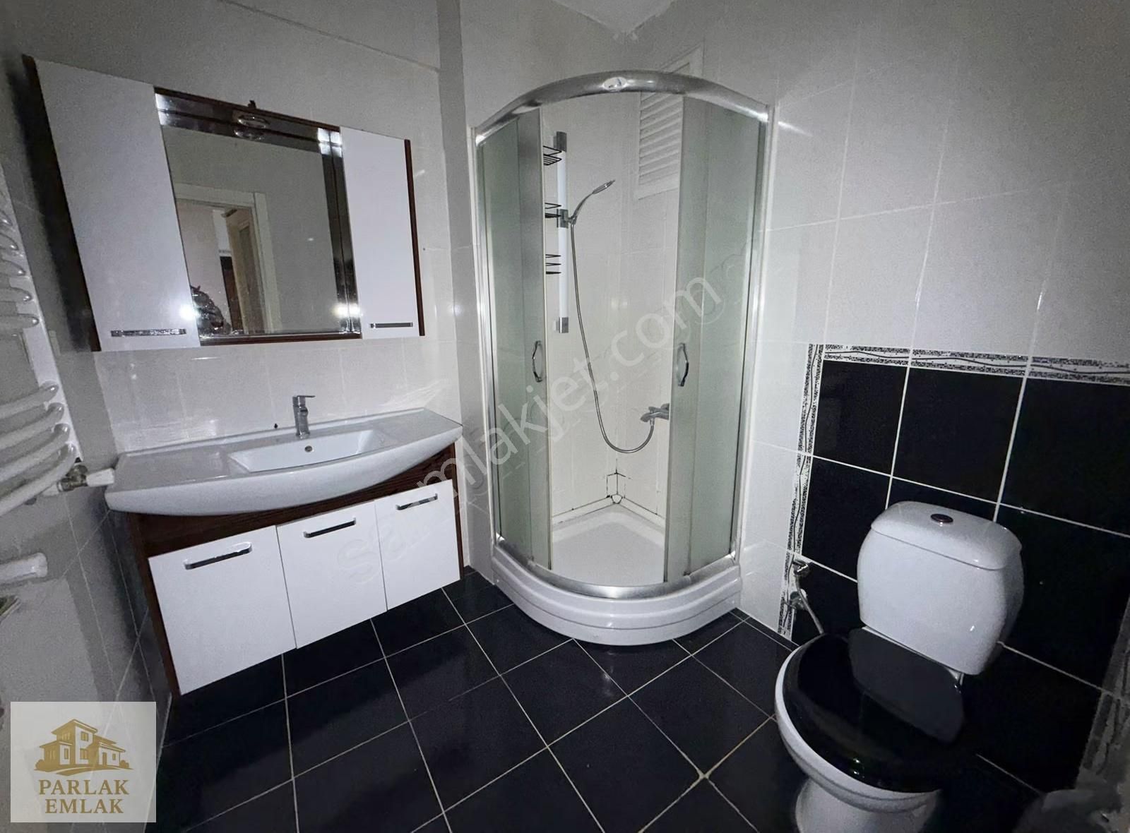 Parlak'tan Üsküdar Merkez^de Yakın Yokuşsuz 2+1 Ara Kat Daire^^* - Görsel 8