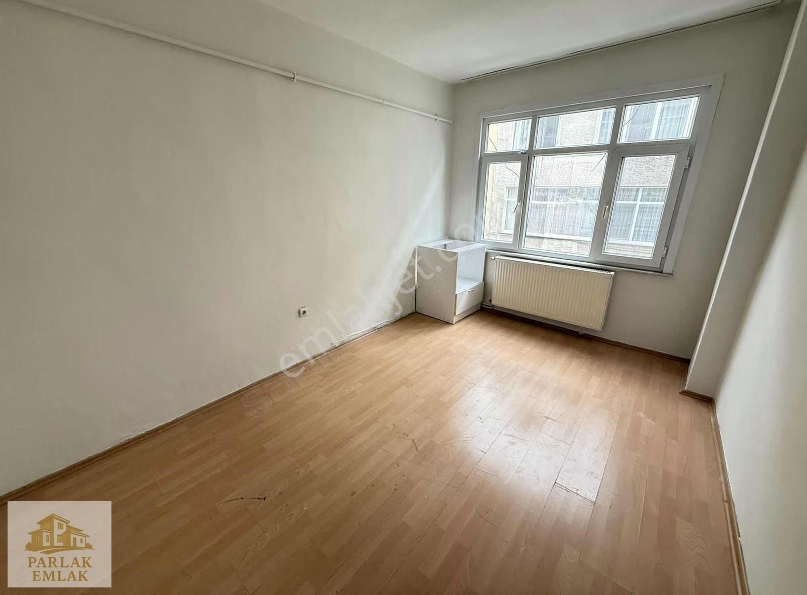 Parlak'tan Üsküdar Merkez^de Yakın Yokuşsuz 2+1 Ara Kat Daire^^* - Görsel 19