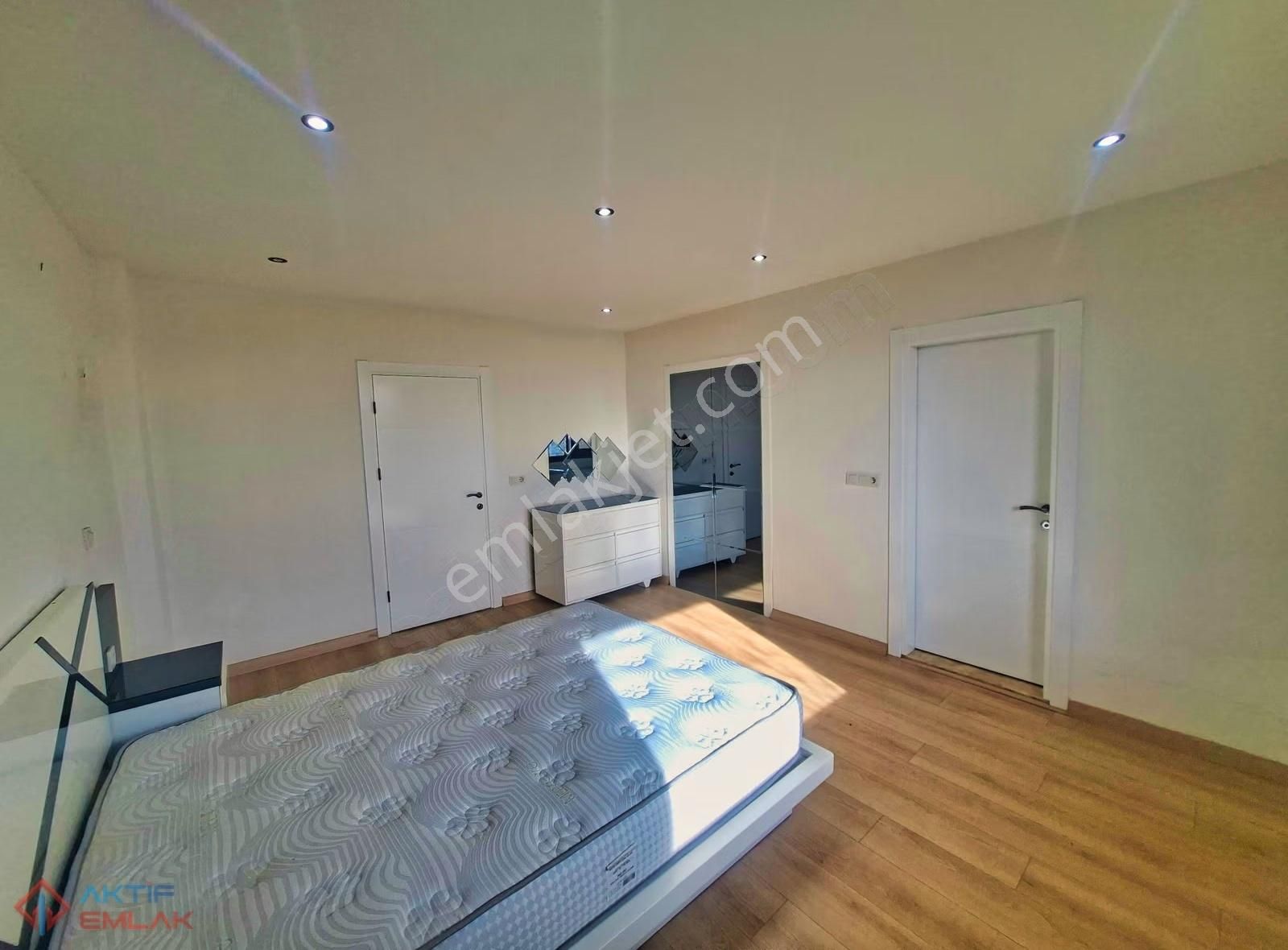 ▓aktiften Zeytinlide Eşsiz Manzaralı Doğa İle İç İçe 3+1müstakil