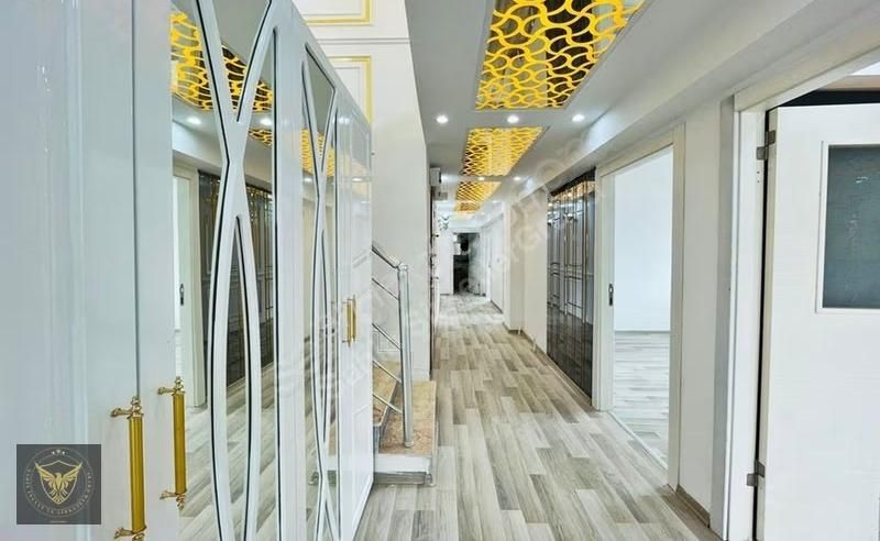 Güzelyurt Mh.metrobüse Yakın Şık Tasarımlı Teraslı 2+1 Dubleks - Görsel 18