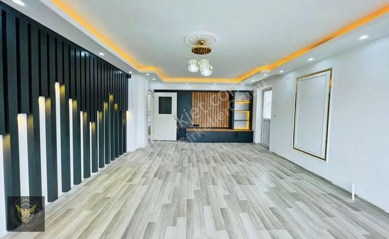 Güzelyurt Mh.metrobüse Yakın Şık Tasarımlı Teraslı 2+1 Dubleks - Görsel 16