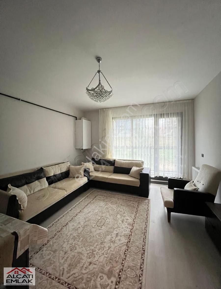 Kayaşehir 25.bölgede Eşyalı Satılık 1+1 Borçsuz - Görsel 2