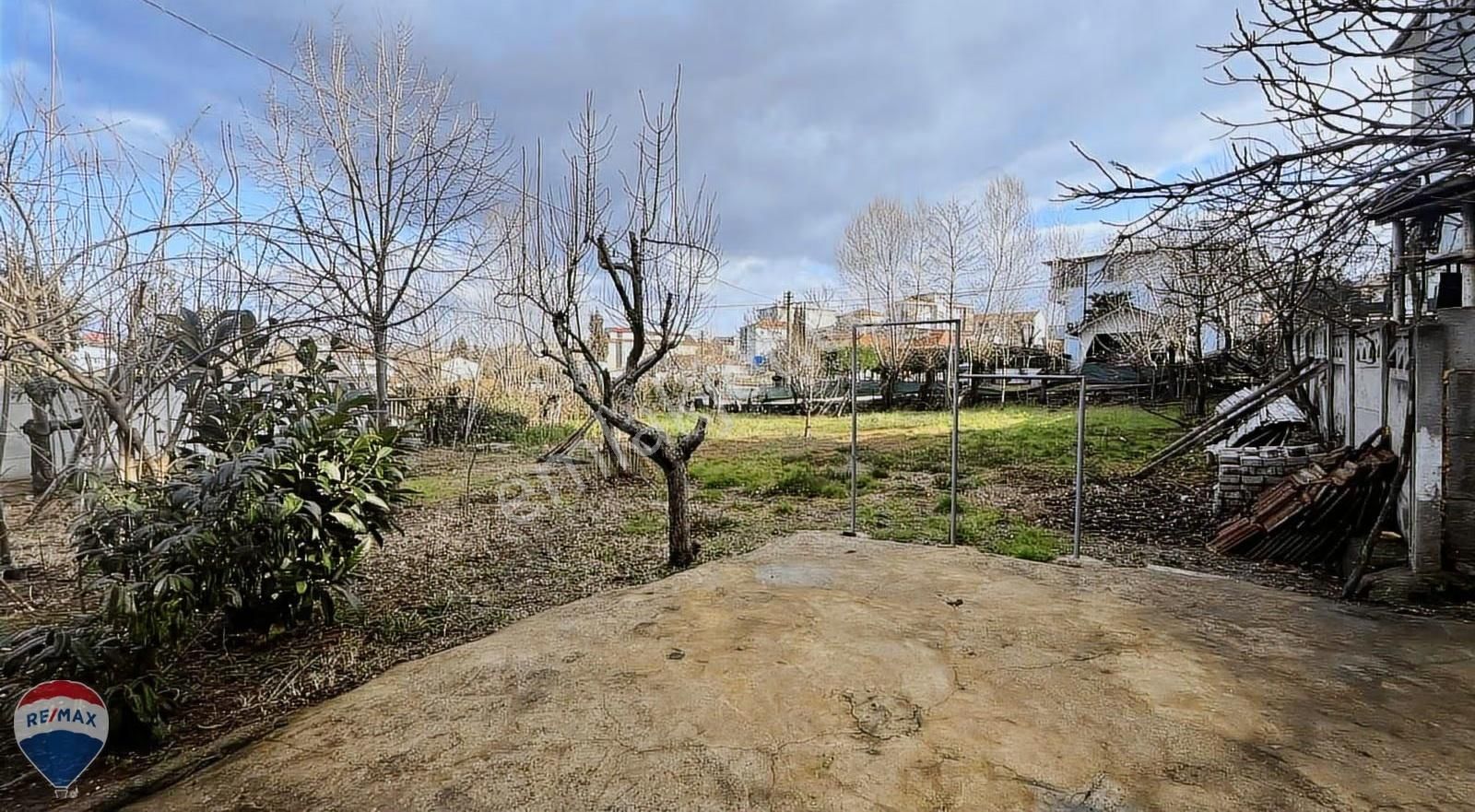 Remax Maviden Cumhuriyet Mah. 3+1 130 M2 Arakat Balkonlu Daire - Görsel 23
