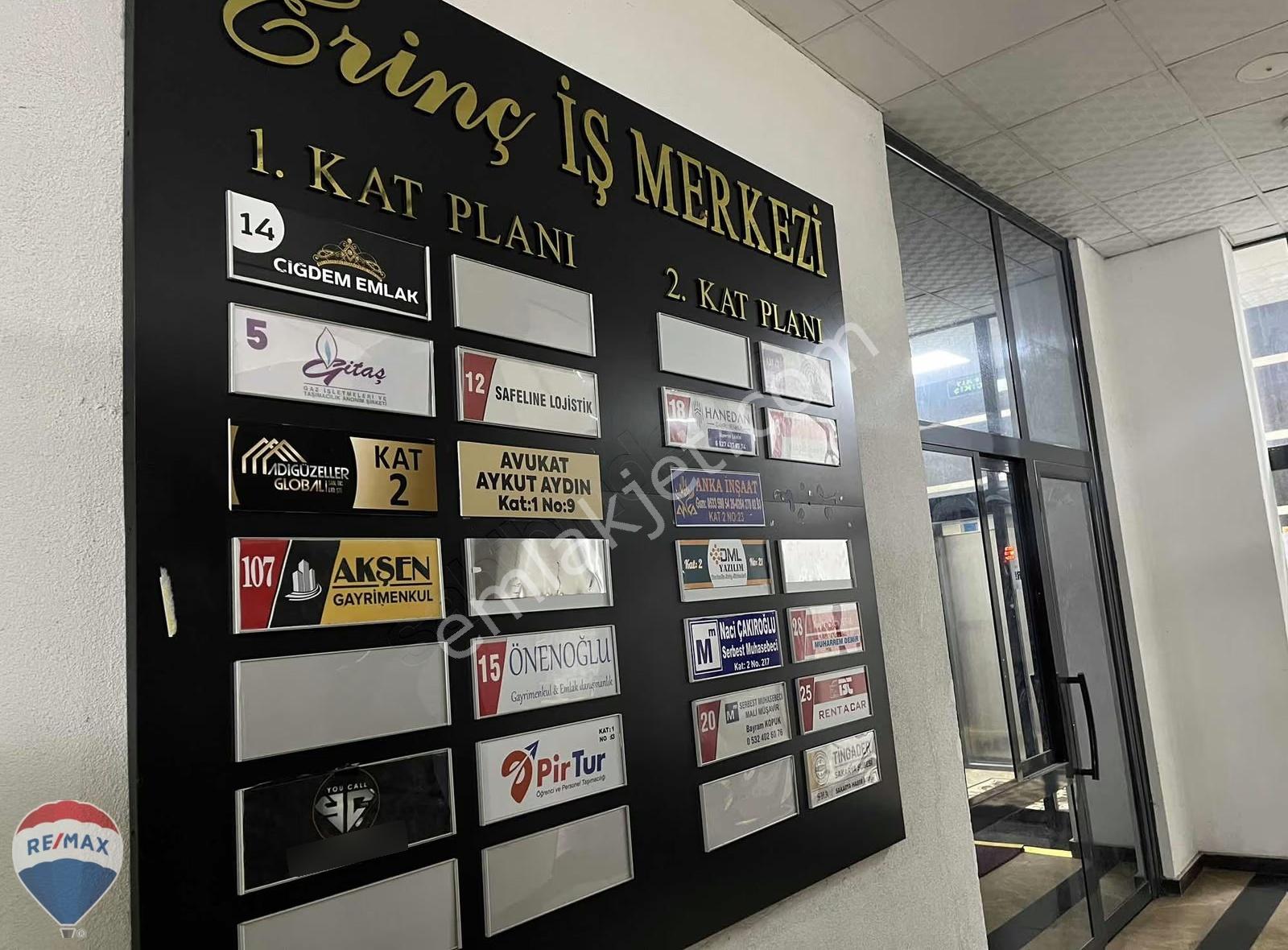 Remax Mavi'den Erinç İş Merkezinde Satılık 1+1 Ofis - Görsel 12