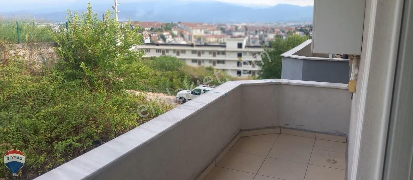 Serdivan Kemalpaşa Da Remax Mavi Den Eşyalı Satılık 1+1 - Görsel 15