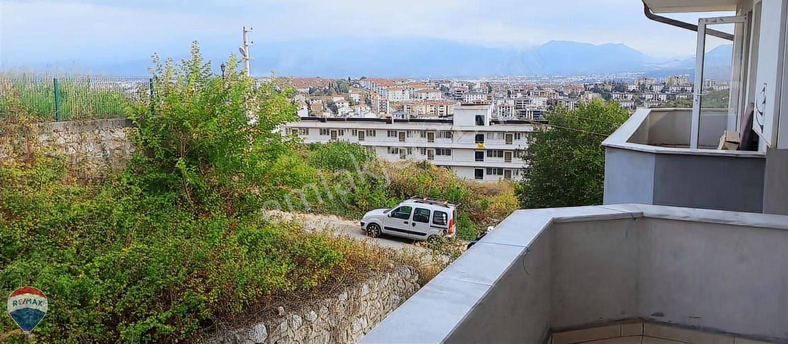 Serdivan Kemalpaşa Da Remax Mavi Den Eşyalı Satılık 1+1 - Görsel 14
