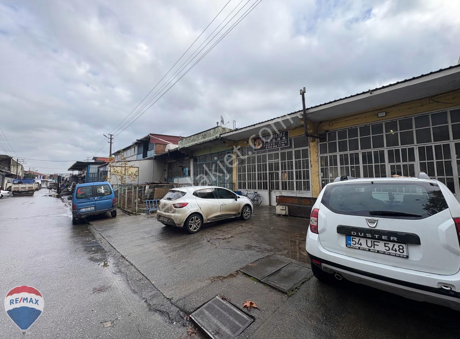 Remax Mavi'den Arifiye Dörtyol Sanayi'de Satılık Dükkan - Görsel 5