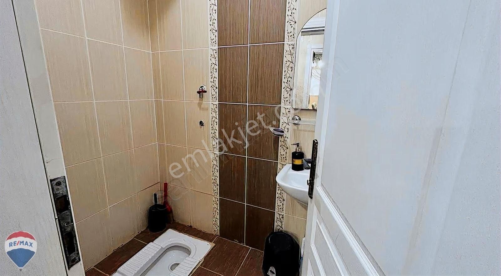 Remax Maviden Erenler Mah. 3+1 120 M2 Balkonlu Daire - Görsel 7