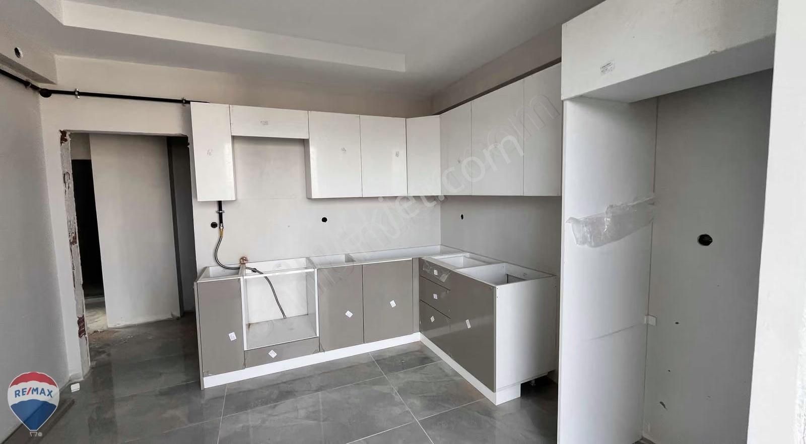 Remax Maviden 2+1 121 M2 Depolu Yerden Isıtmalı Sıfır Arakat - Görsel 8