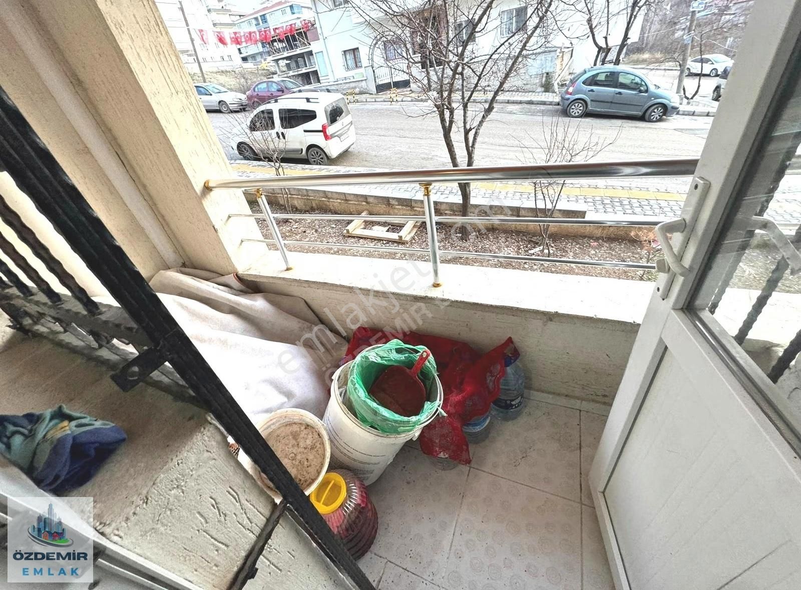 Özdemir Emlak'tan Bölgenin En Uygun 3+1 Giriş Kat Fırsatı!!! - Görsel 10