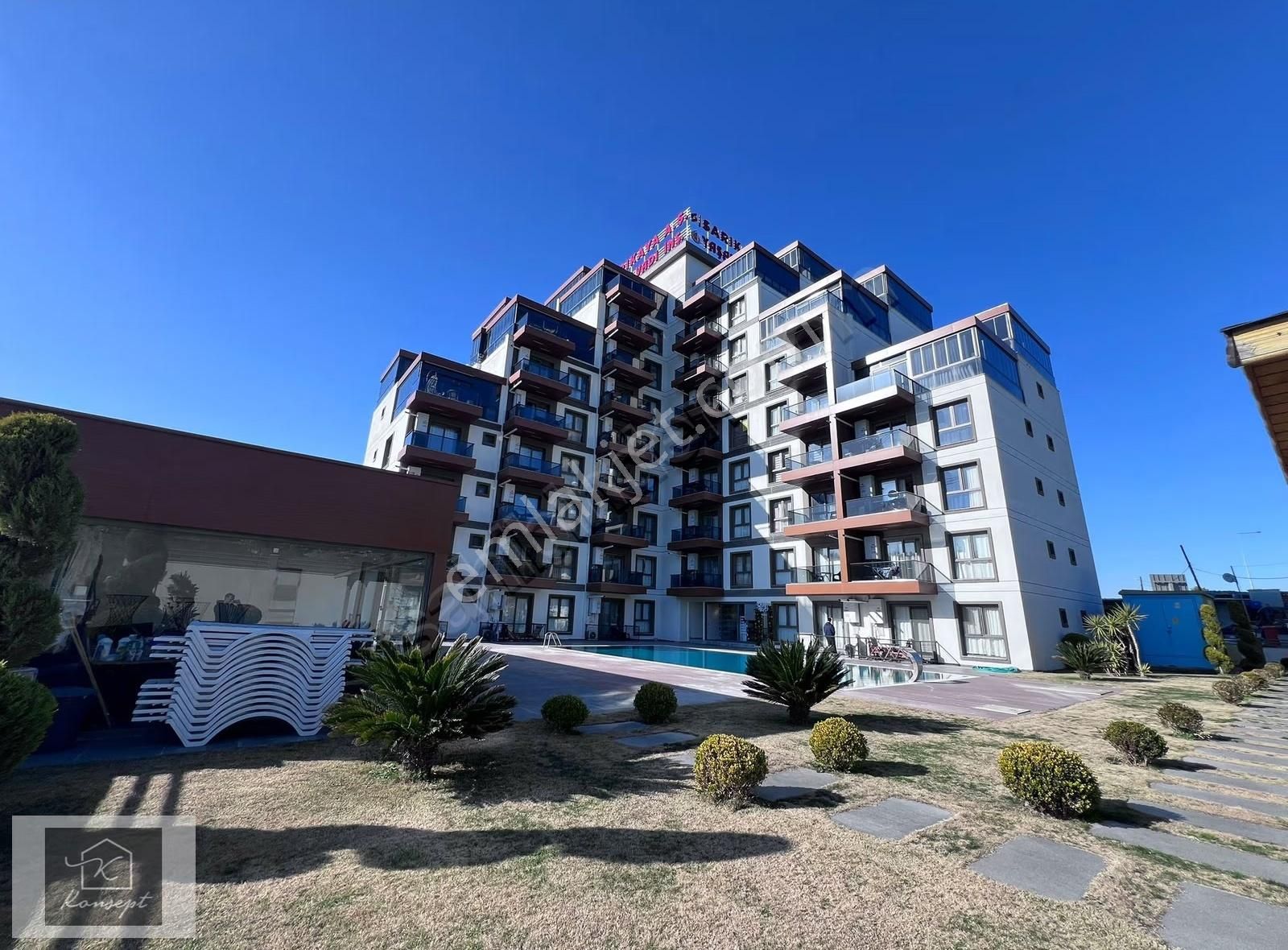 Konsept'den Site İçi-d.gazlı-arakat-eşyalı 1+1 Kiralık Daire - Görsel 4