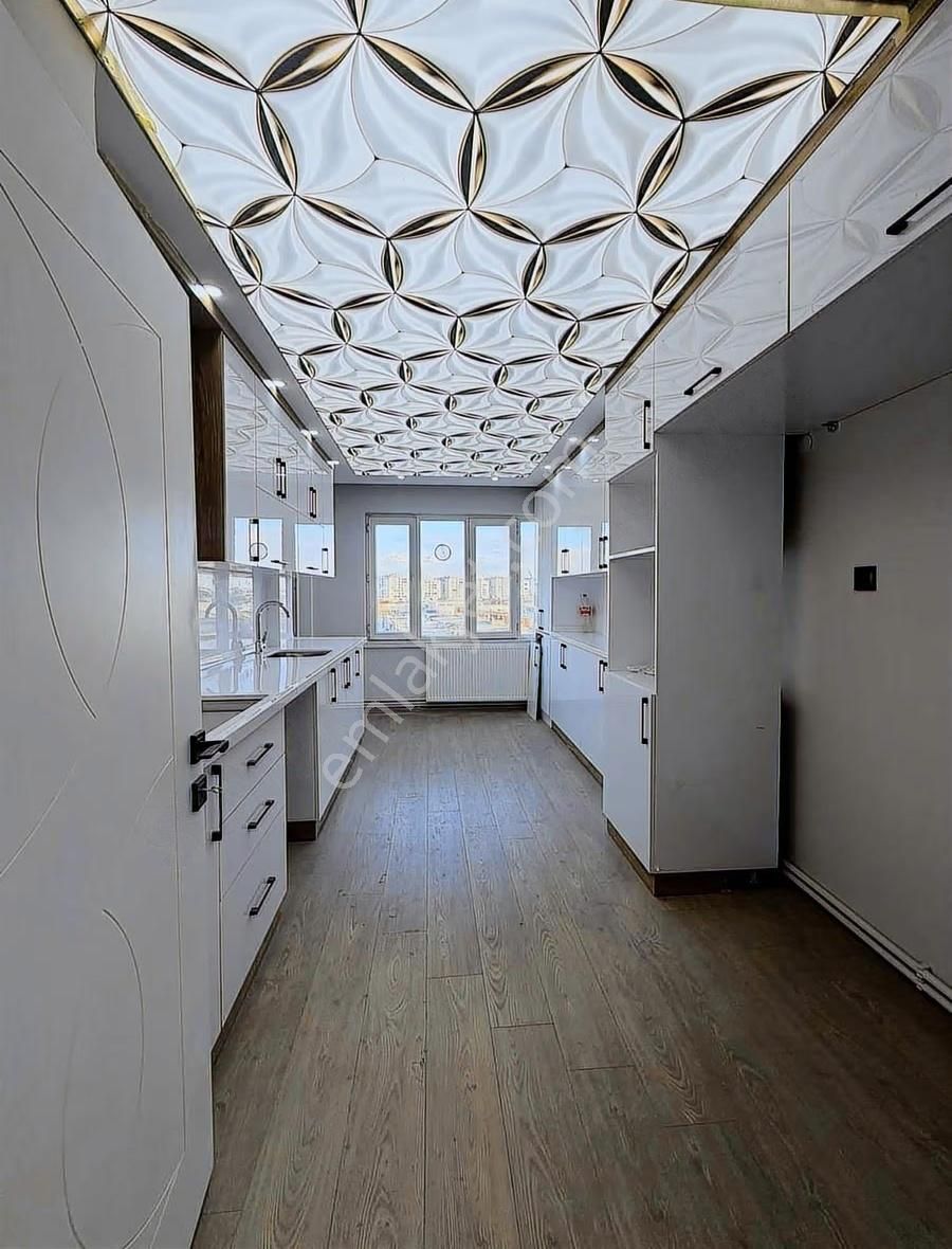 Lotus'tan Park Afyon Karşısında Adan Zye Yenilenmiş Fırsat Daire - Görsel 14