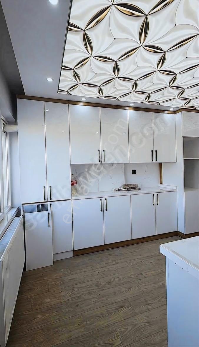 Lotus'tan Park Afyon Karşısında Adan Zye Yenilenmiş Fırsat Daire - Görsel 5