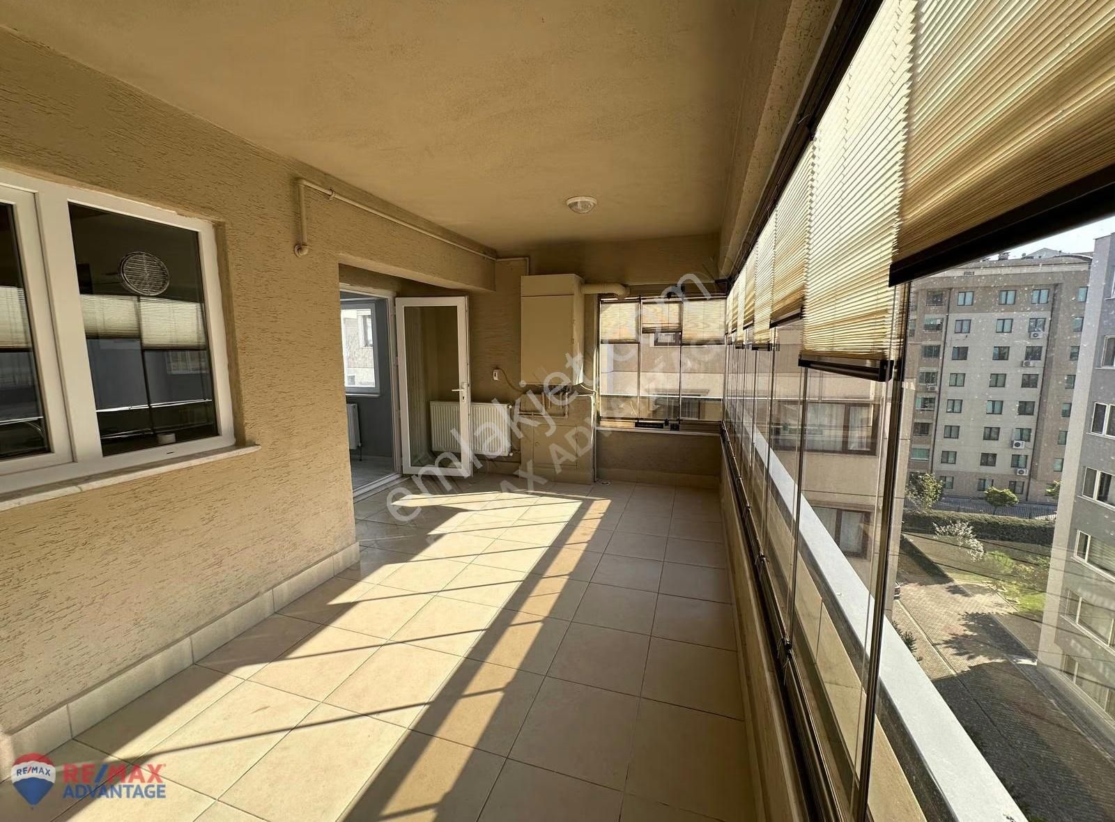 Remax Advantage'den 23 Nisan Mh. Kiralık Arakat 2+1 - Görsel 2