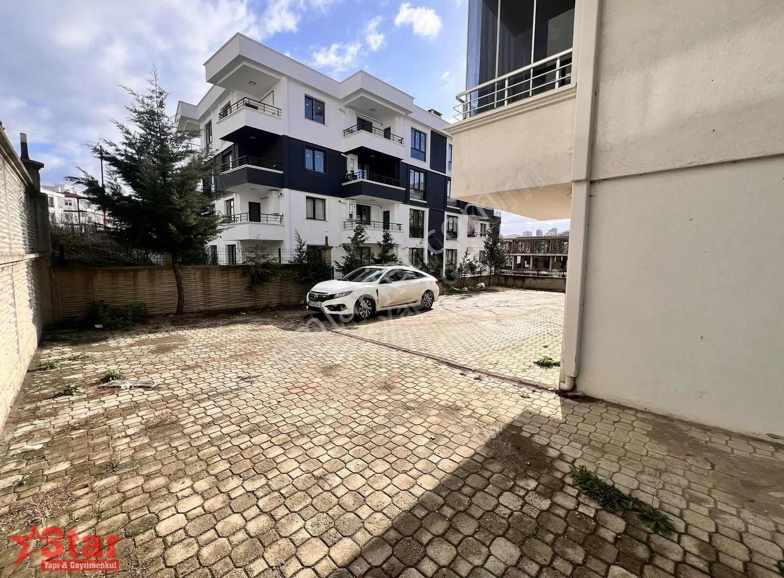 Yüksek Rayiç Uygun Eşyalı Cambalkon Kombili Fırsat 1+1 Daire - Görsel 25