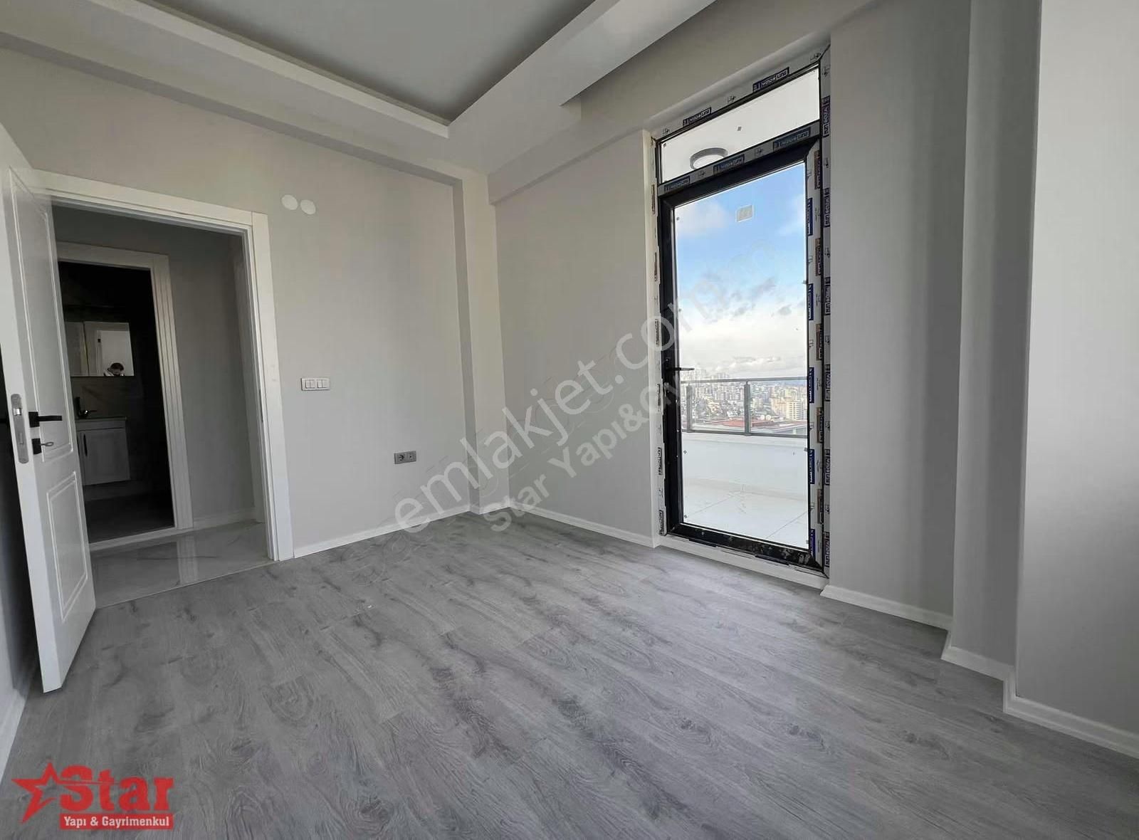 Cadde Cepheli Sıfır İskanlı 2+1 Ayrı Mutfak Manzaralı Daire - Görsel 7