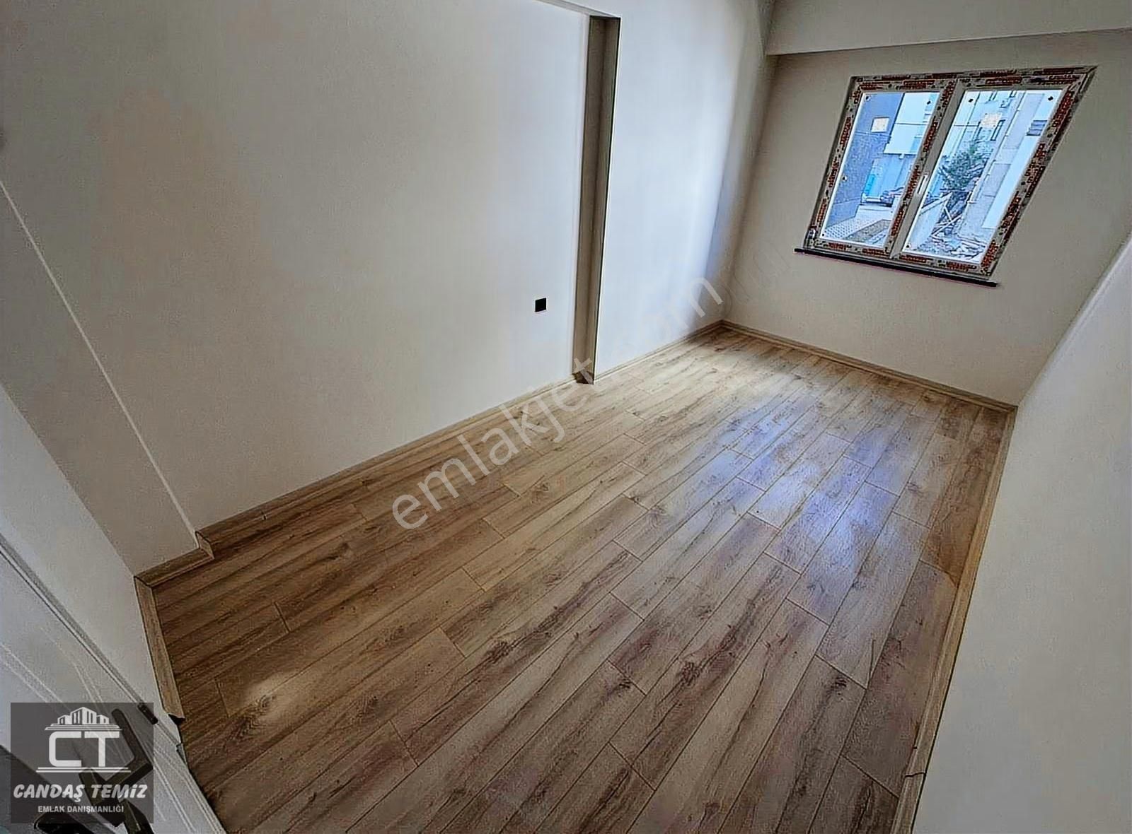 Ct Emlak'tan Karlıktepe'de K.otoparklı 70m2 Net Satılık(2+1) - Görsel 15